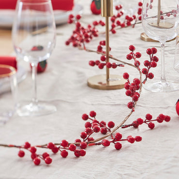 Red Berry Foliage Christmas Garland