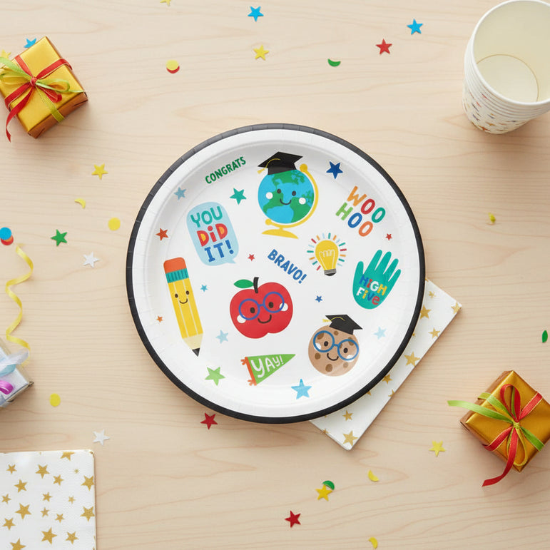 You Did It! Graduation Theme Party Paper Plates & Napkins Set