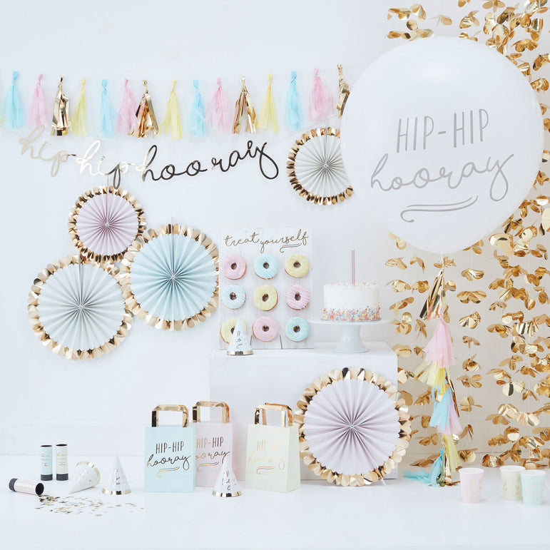 Pick & Mix Gold Backdrop Flower Curtain Decoration