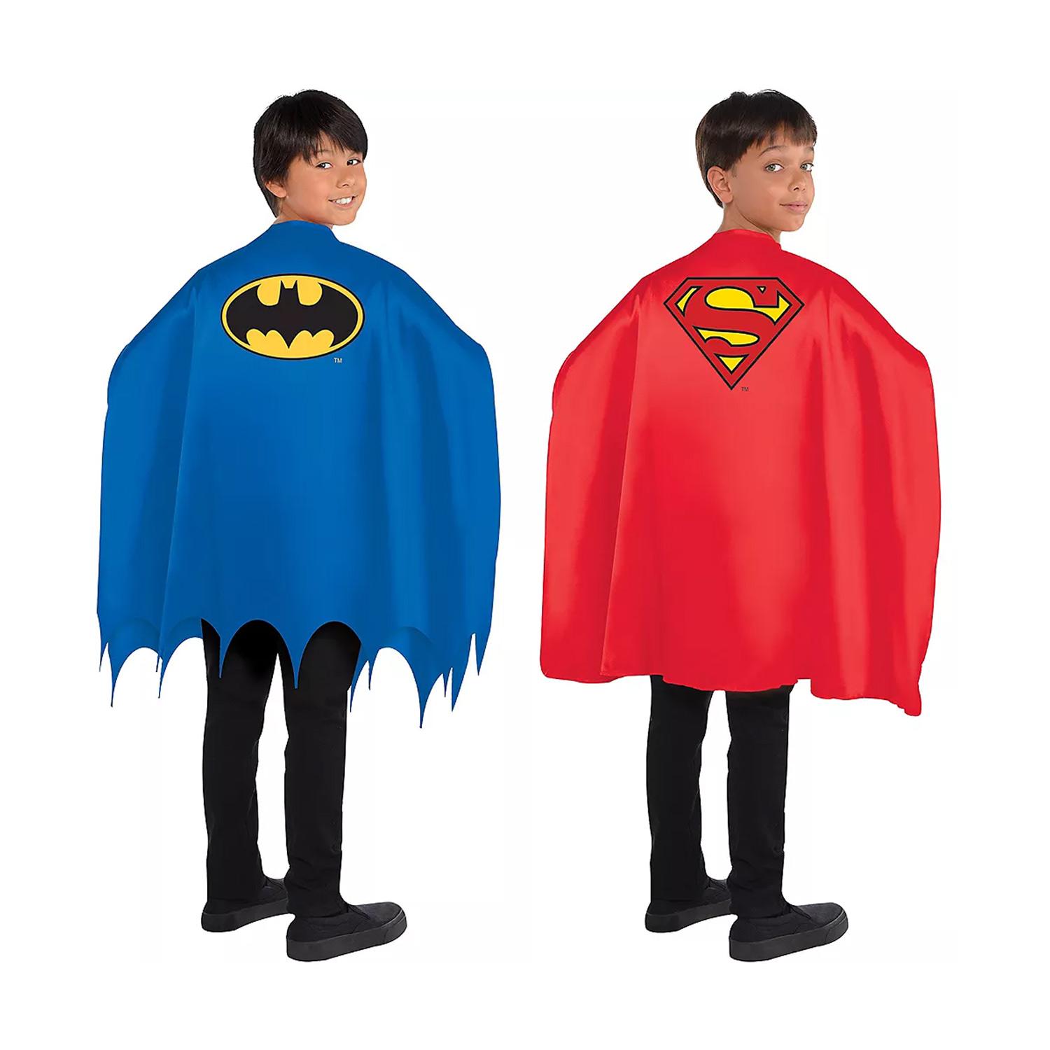 Justic League Child Superman & Batman Plastic Capes 2pcs Party Accessories - Party Centre