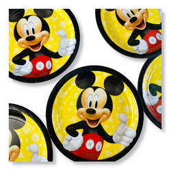 Disney Mickey Mouse Forever Round Paper Plates 9in, 8pcs
